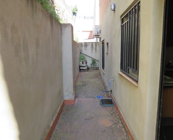 Erhverv til salg i Ontinyent - € 140.000 (Ref: 8117965)