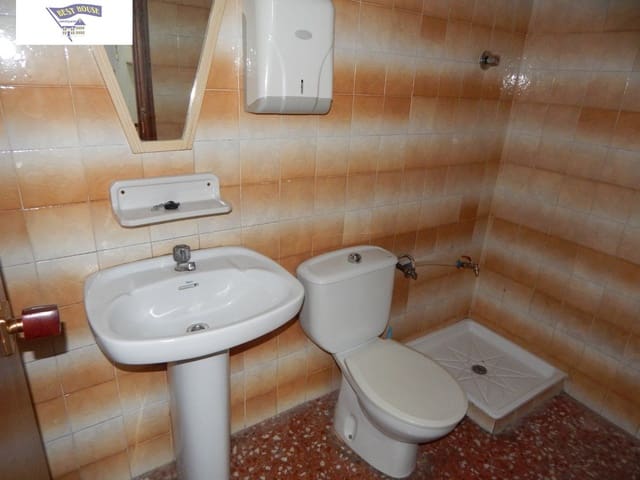 Commercial for sale in Ontinyent - € 150,000 (Ref: 8117966)