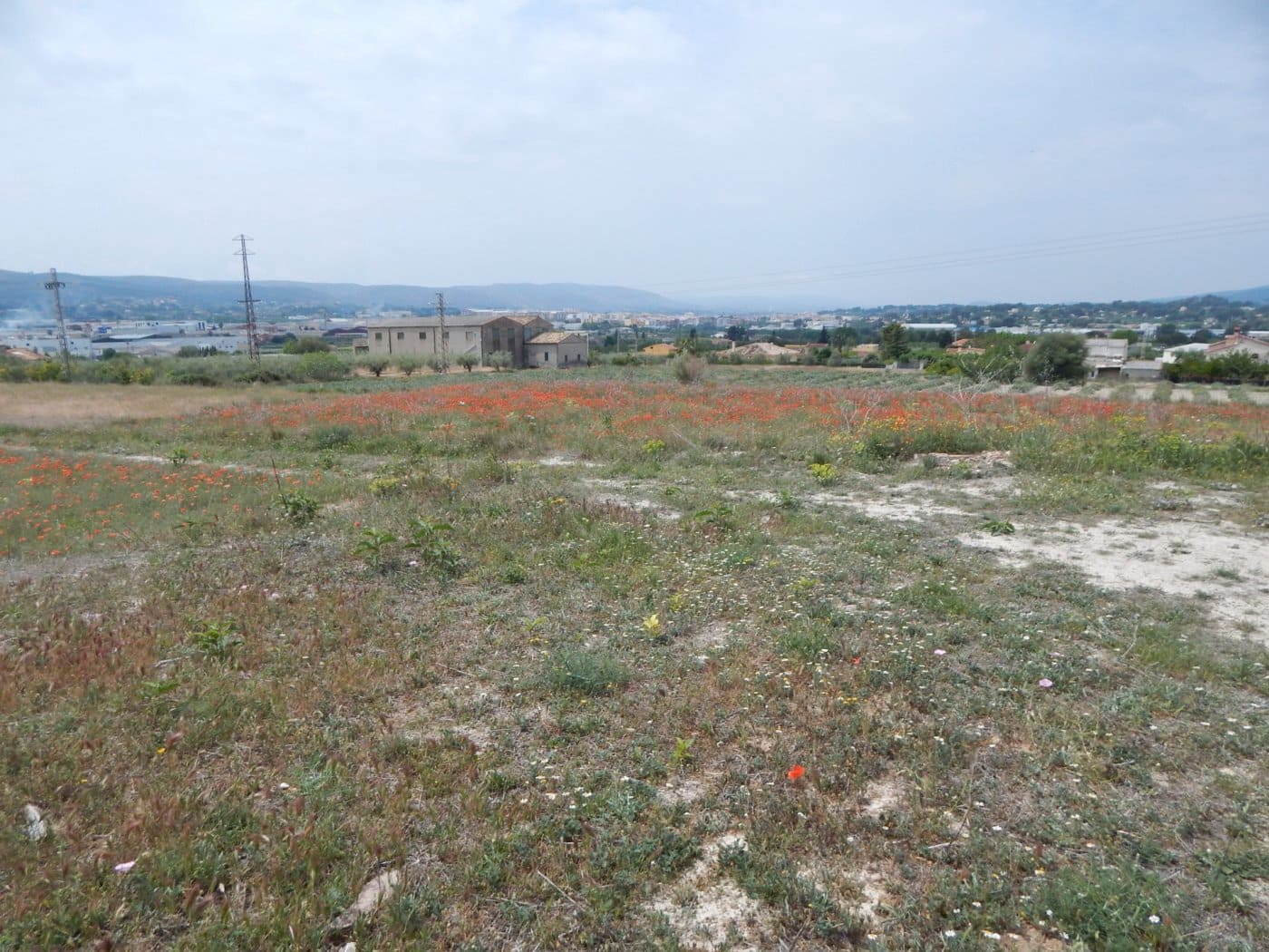 Ubebygd land til salgs i Ontinyent - € 50 000 (Ref: 8117967)