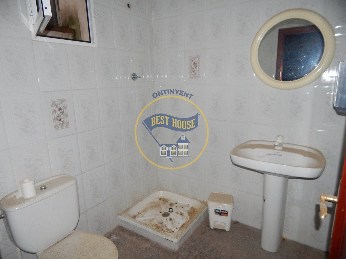 Kommersiell att hyra i Ontinyent - 400 € (Ref: 8118002)