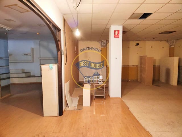 Local Commercial à louer à Ontinyent - 1 100 € (Ref: 8118017)