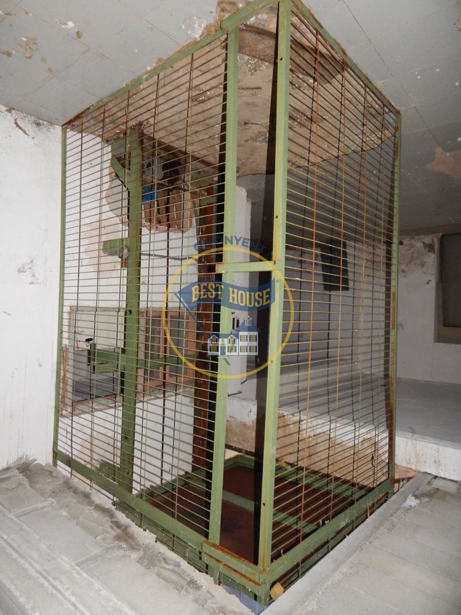 Azienda in vendita in Albaida - 122.500 € (Rif: 8118022)