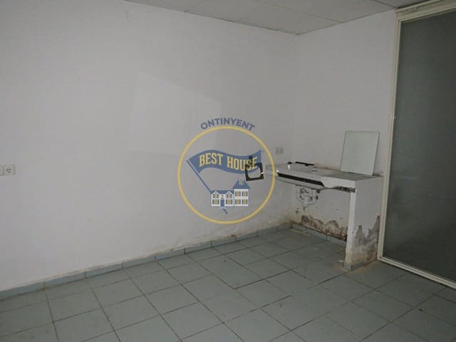 Commercial for rent in Ontinyent - € 450 (Ref: 8118038)