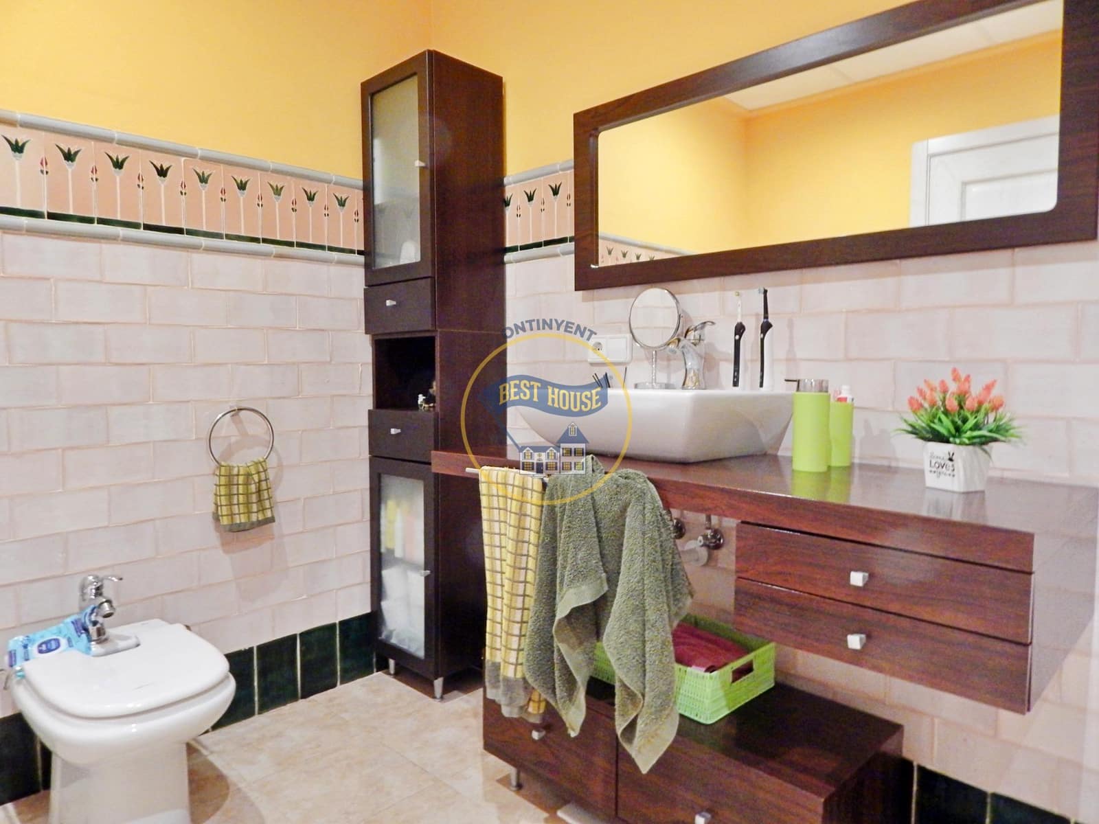 4 chambre Villa/Maison à vendre à Bufali avec garage - 300 000 € (Ref: 8161994)