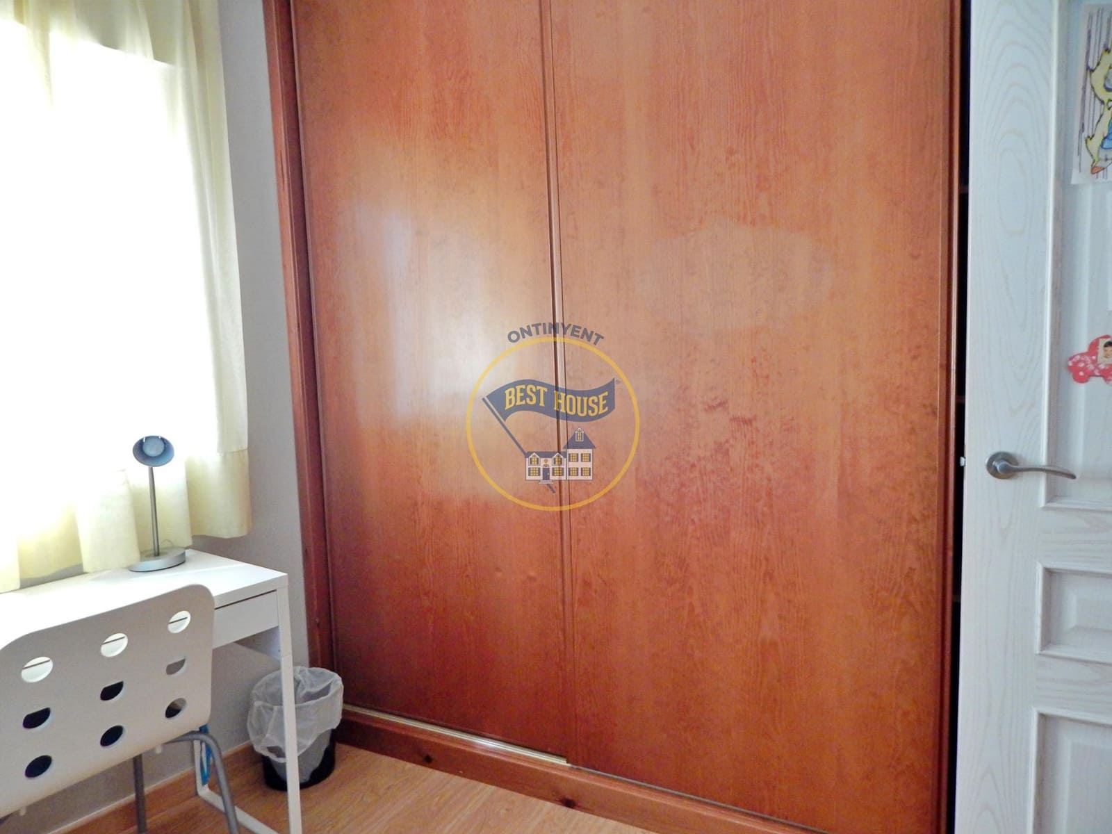 4 chambre Villa/Maison à vendre à Bufali avec garage - 300 000 € (Ref: 8161994)