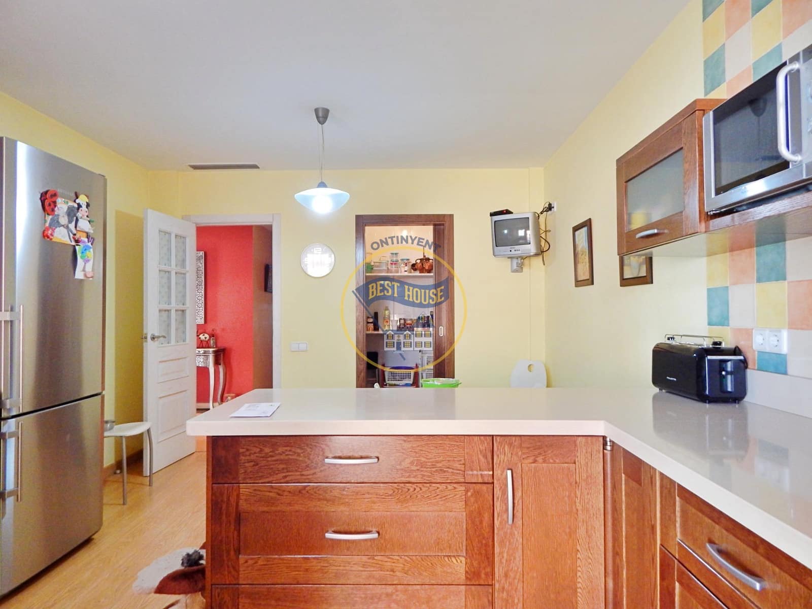 4 chambre Villa/Maison à vendre à Bufali avec garage - 300 000 € (Ref: 8161994)