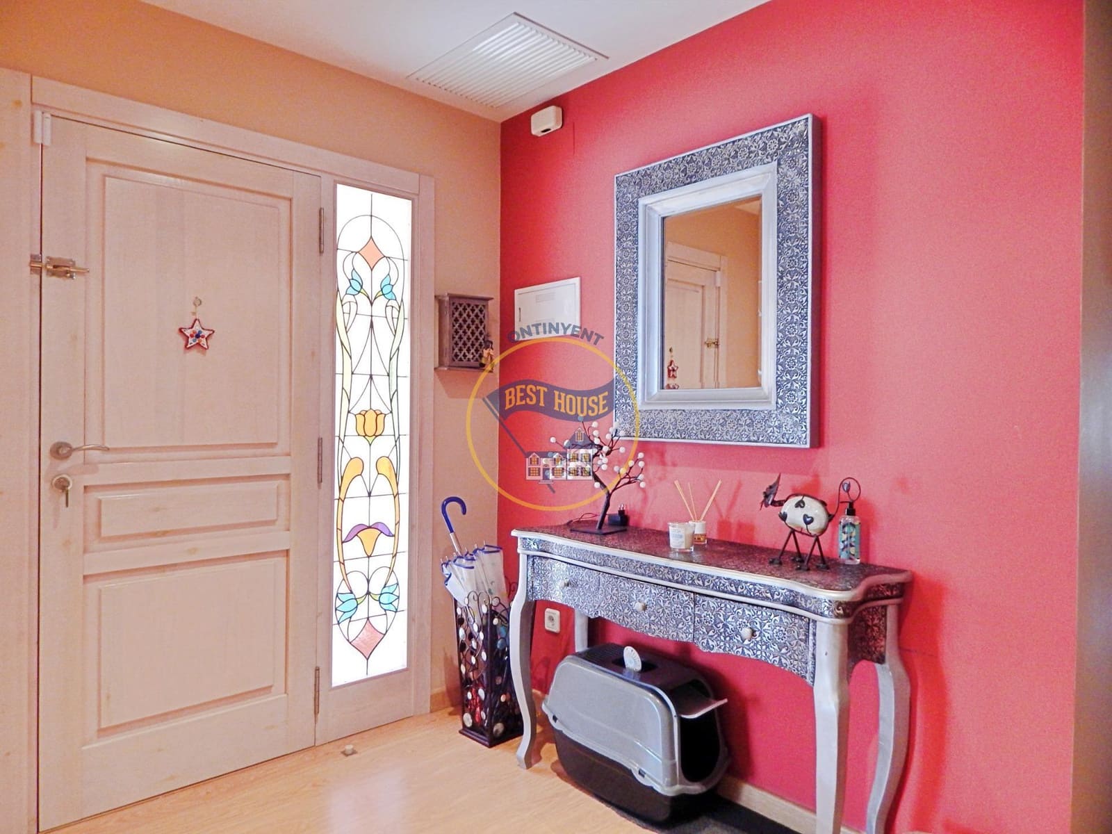 4 chambre Villa/Maison à vendre à Bufali avec garage - 300 000 € (Ref: 8161994)