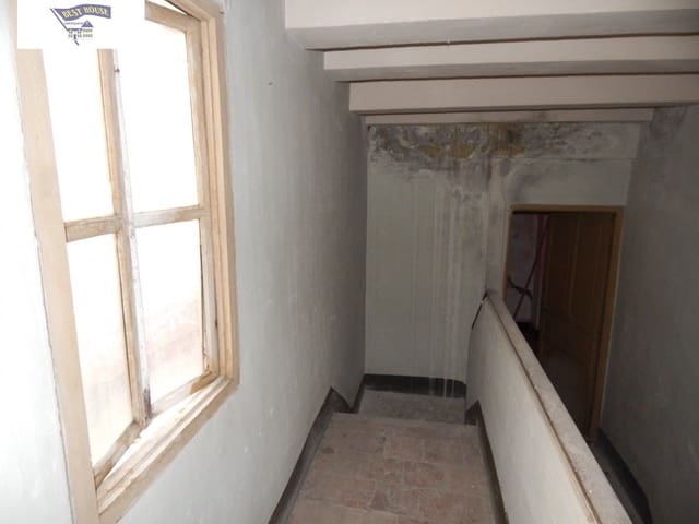 Townhouse for sale in Ontinyent - € 120,000 (Ref: 8174745)