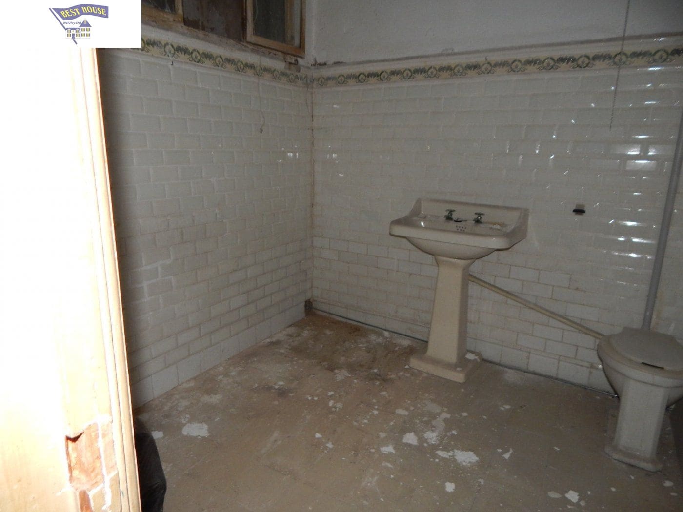 Townhouse for sale in Ontinyent - € 120,000 (Ref: 8174745)