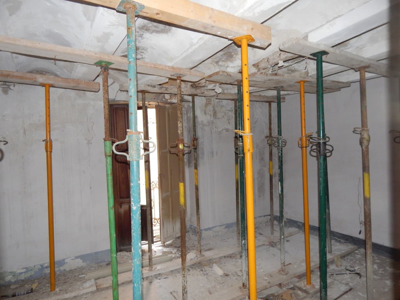 Townhouse for sale in Ontinyent - € 120,000 (Ref: 8174745)