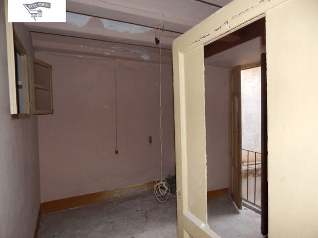 Townhouse for sale in Ontinyent - € 120,000 (Ref: 8174745)