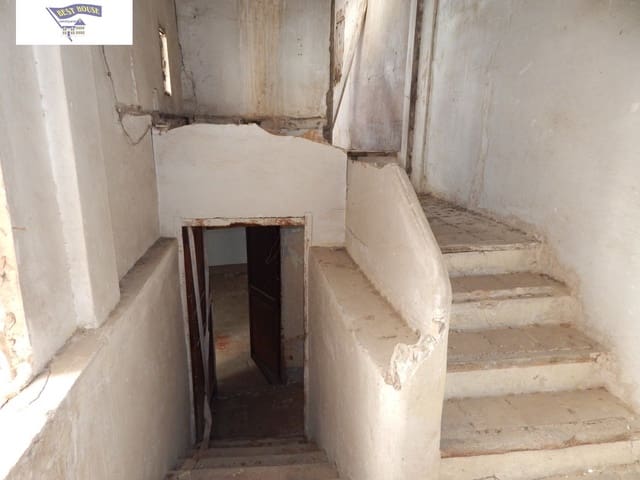 Townhouse for sale in Ontinyent - € 120,000 (Ref: 8174745)