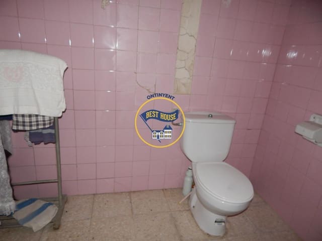 6 makuuhuone Huvila myytävänä paikassa Ontinyent - 200 000 € (Ref: 8300505)