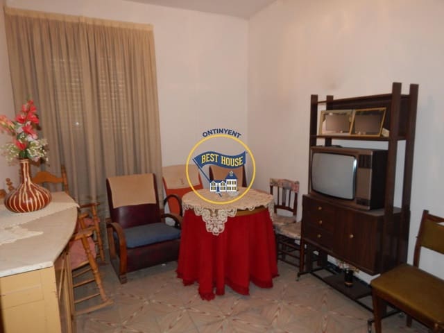 6 makuuhuone Huvila myytävänä paikassa Ontinyent - 200 000 € (Ref: 8300505)