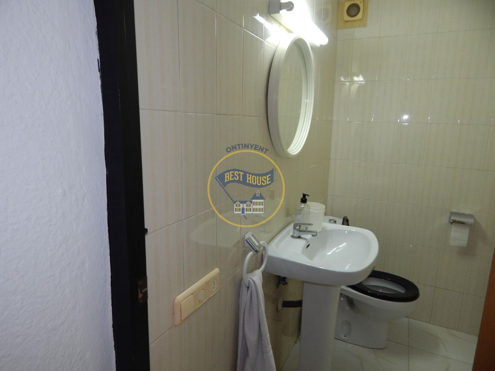 Commercieel te koop in Ontinyent - € 52.000 (Ref: 8392616)