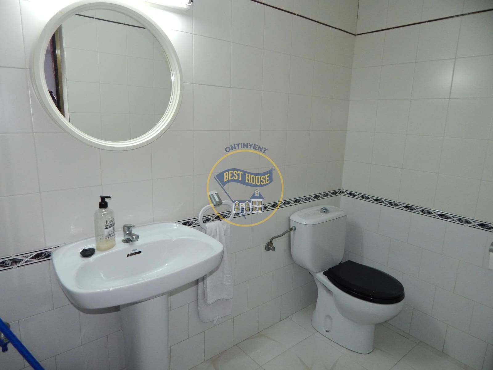 Commercieel te koop in Ontinyent - € 52.000 (Ref: 8392616)