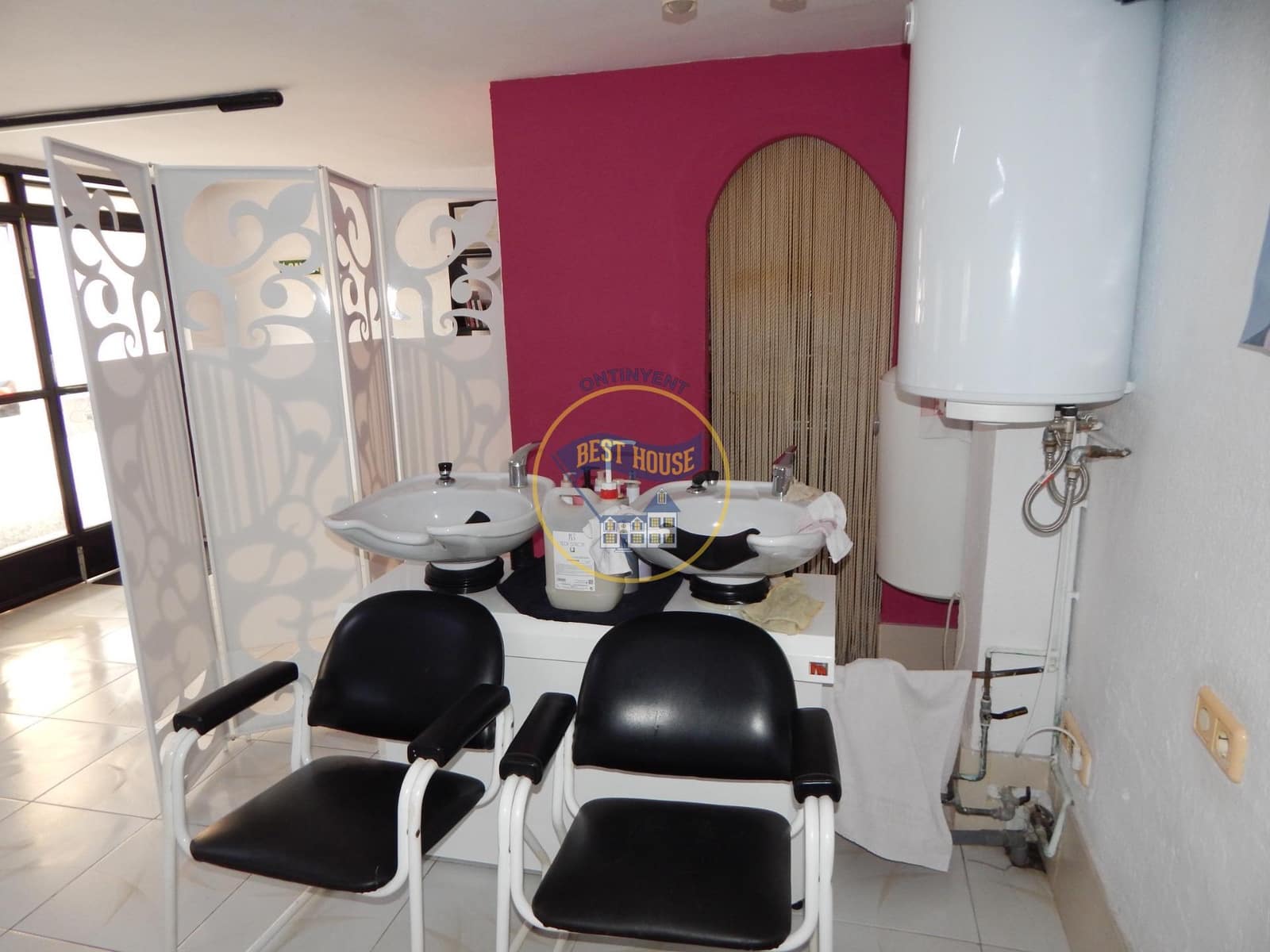 Commercieel te koop in Ontinyent - € 52.000 (Ref: 8392616)