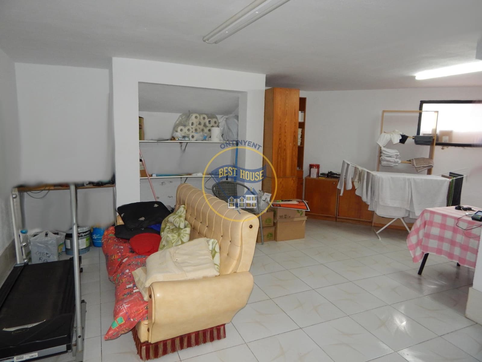 Commercieel te koop in Ontinyent - € 52.000 (Ref: 8392616)