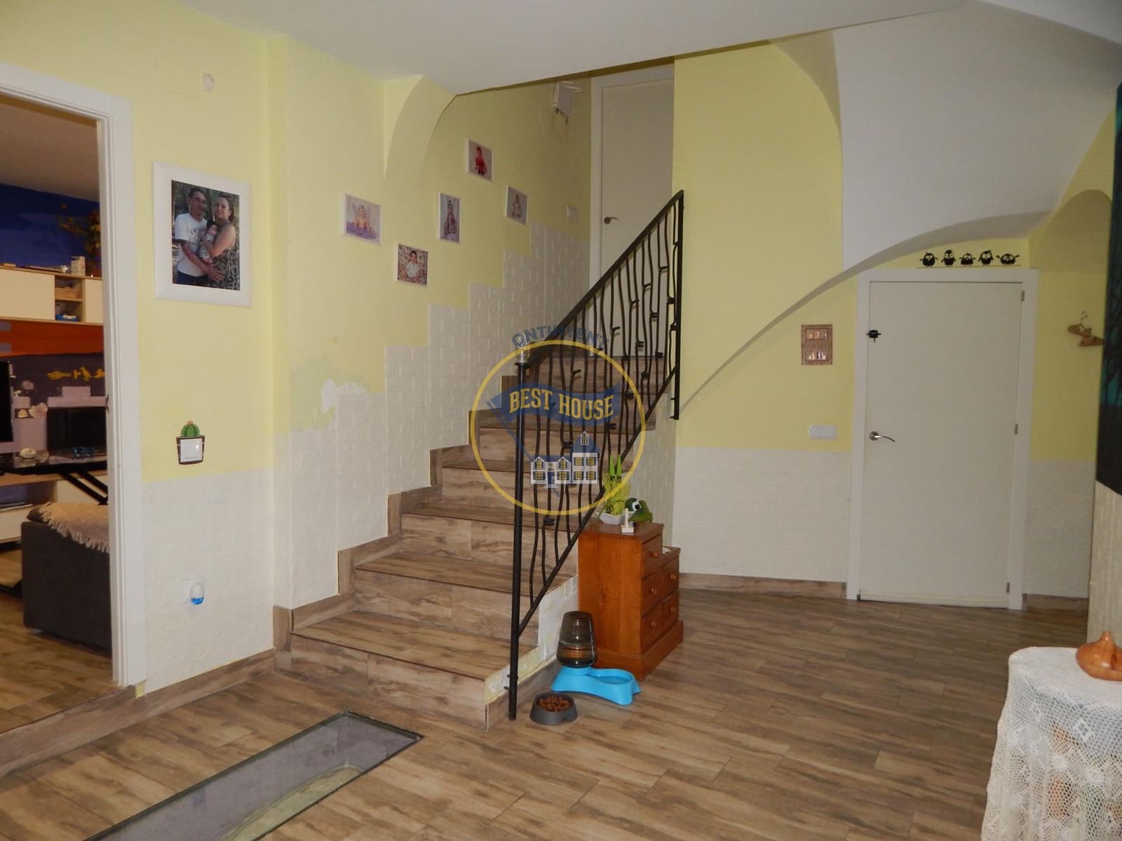 4 makuuhuone Huvila myytävänä paikassa Bocairent - 240 000 € (Ref: 8398652)