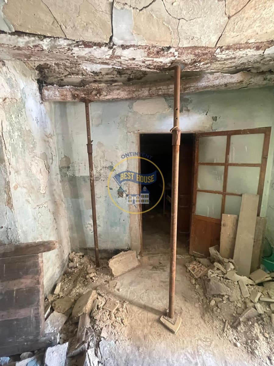 4 soveværelse Byhus til salg i Bocairent - € 16.000 (Ref: 8432532)