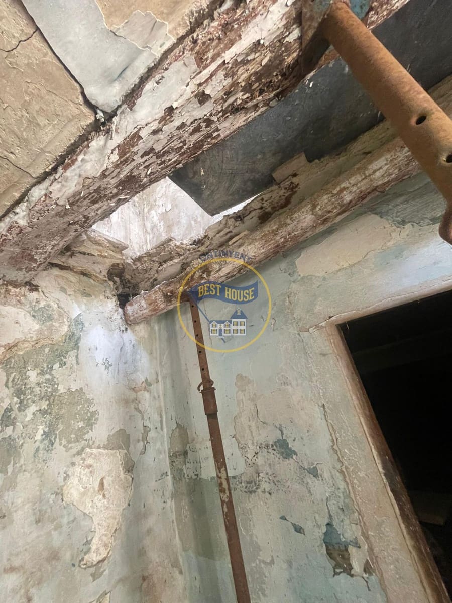 4 soveværelse Byhus til salg i Bocairent - € 16.000 (Ref: 8432532)