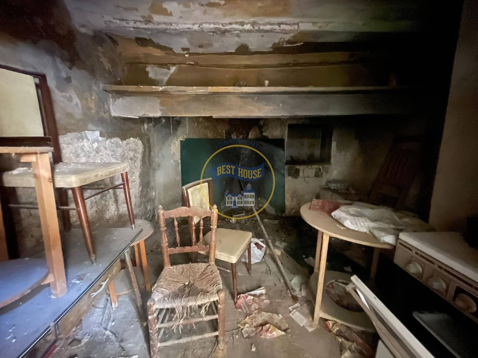 4 soveværelse Byhus til salg i Bocairent - € 16.000 (Ref: 8432532)