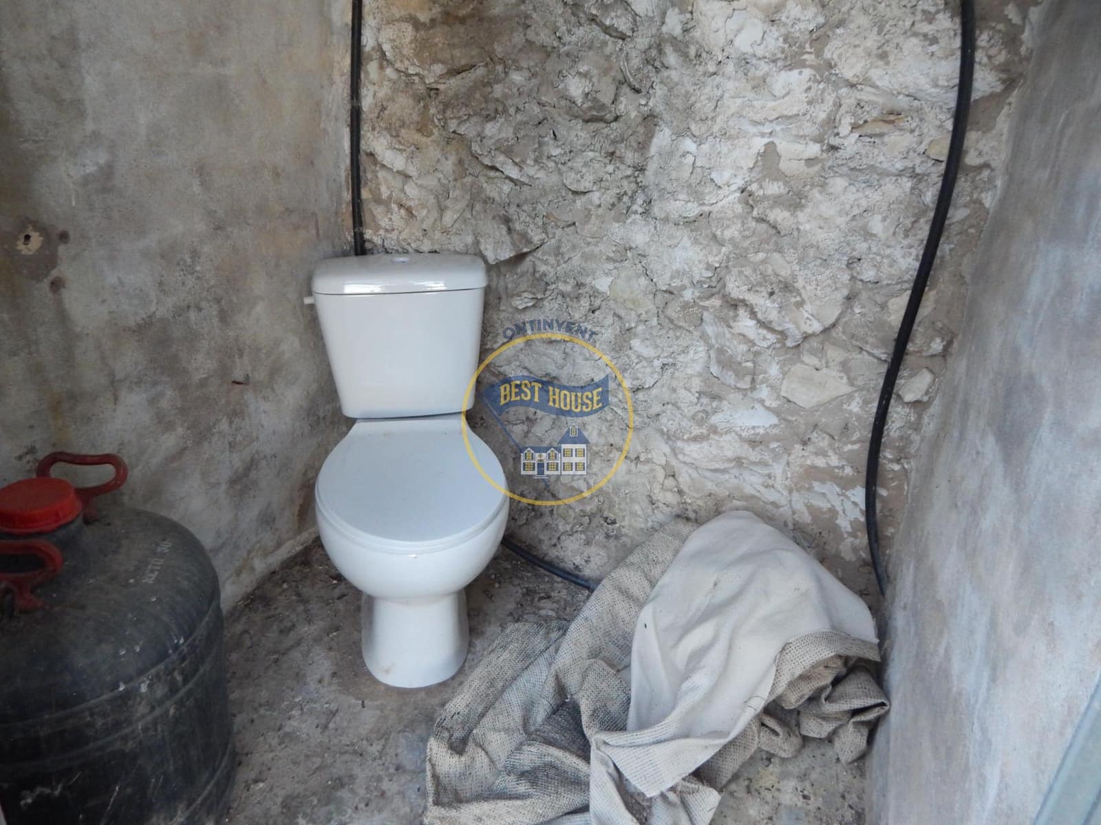 1 soveværelse Villa til salg i Bocairent - € 22.000 (Ref: 8440615)