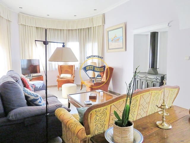 4 bedroom Flat for sale in Cocentaina - € 200,000 (Ref: 8455664)