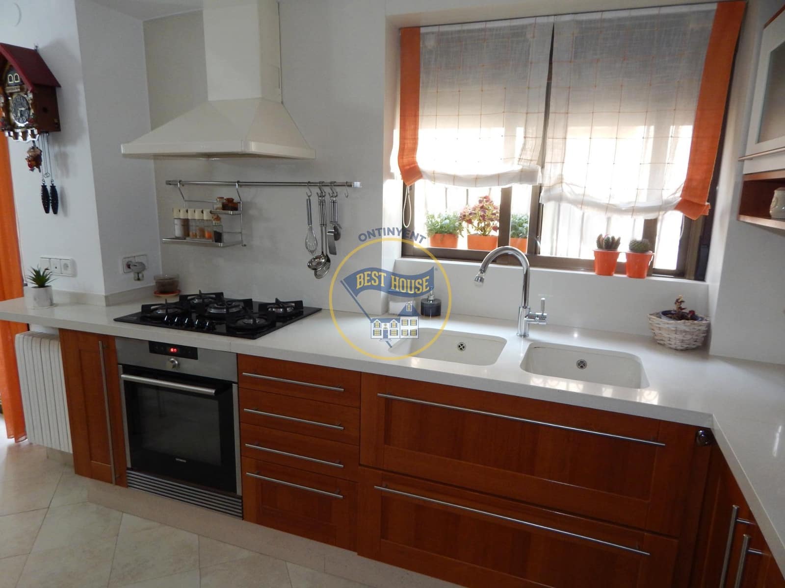 Chalet de 5 habitaciones en Cocentaina en venta con piscina garaje - 548.000 € (Ref: 8461893)