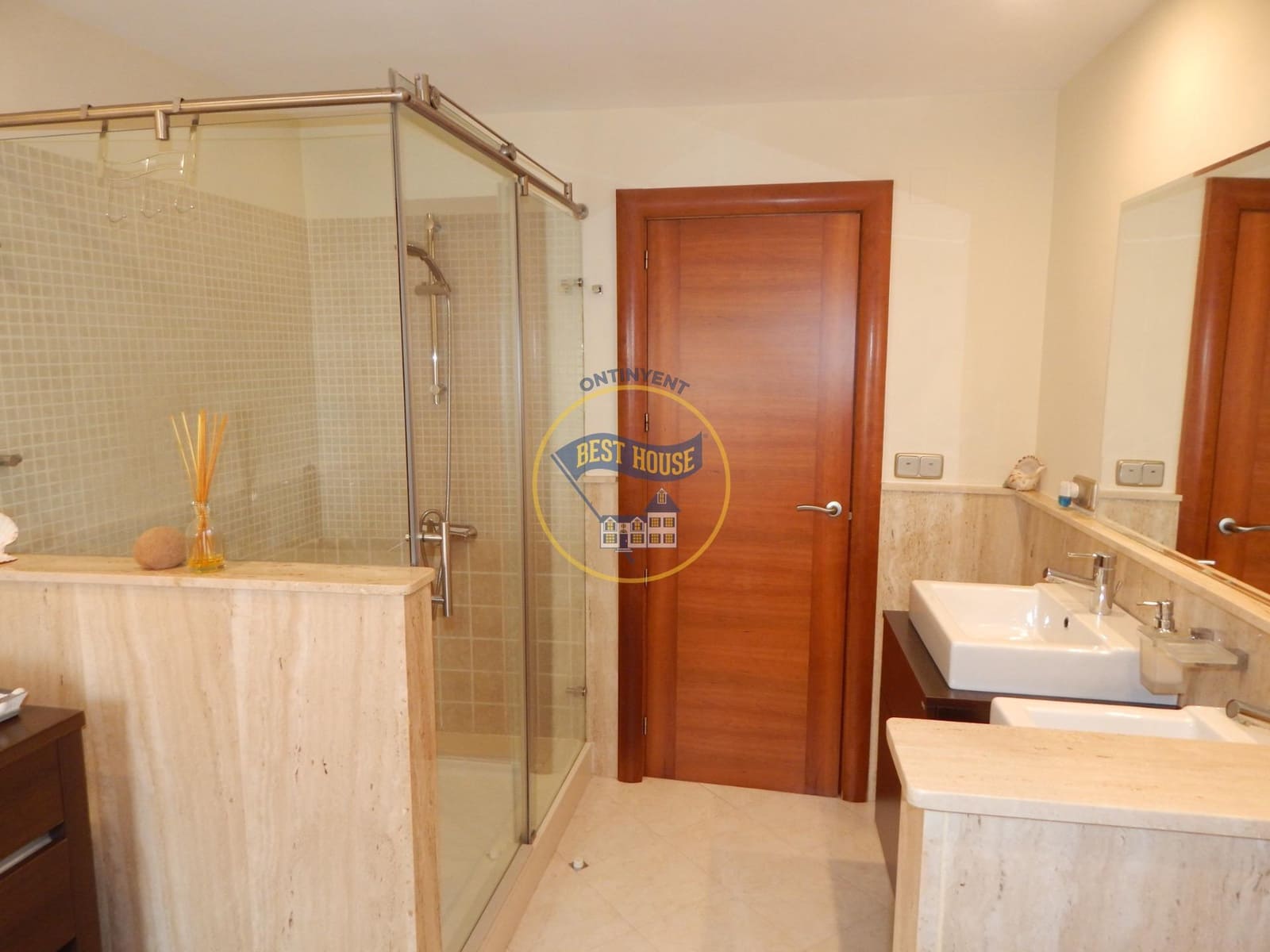Chalet de 5 habitaciones en Cocentaina en venta con piscina garaje - 548.000 € (Ref: 8461893)