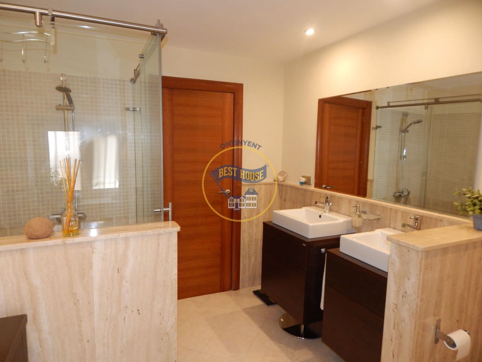 Chalet de 5 habitaciones en Cocentaina en venta con piscina garaje - 548.000 € (Ref: 8461893)