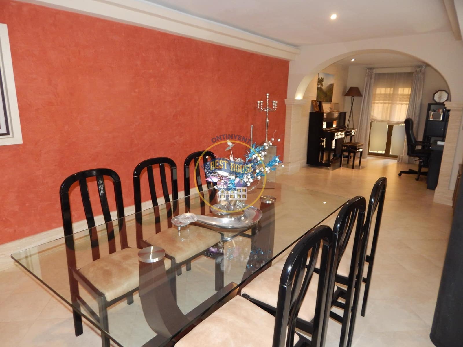 Chalet de 5 habitaciones en Cocentaina en venta con piscina garaje - 548.000 € (Ref: 8461893)