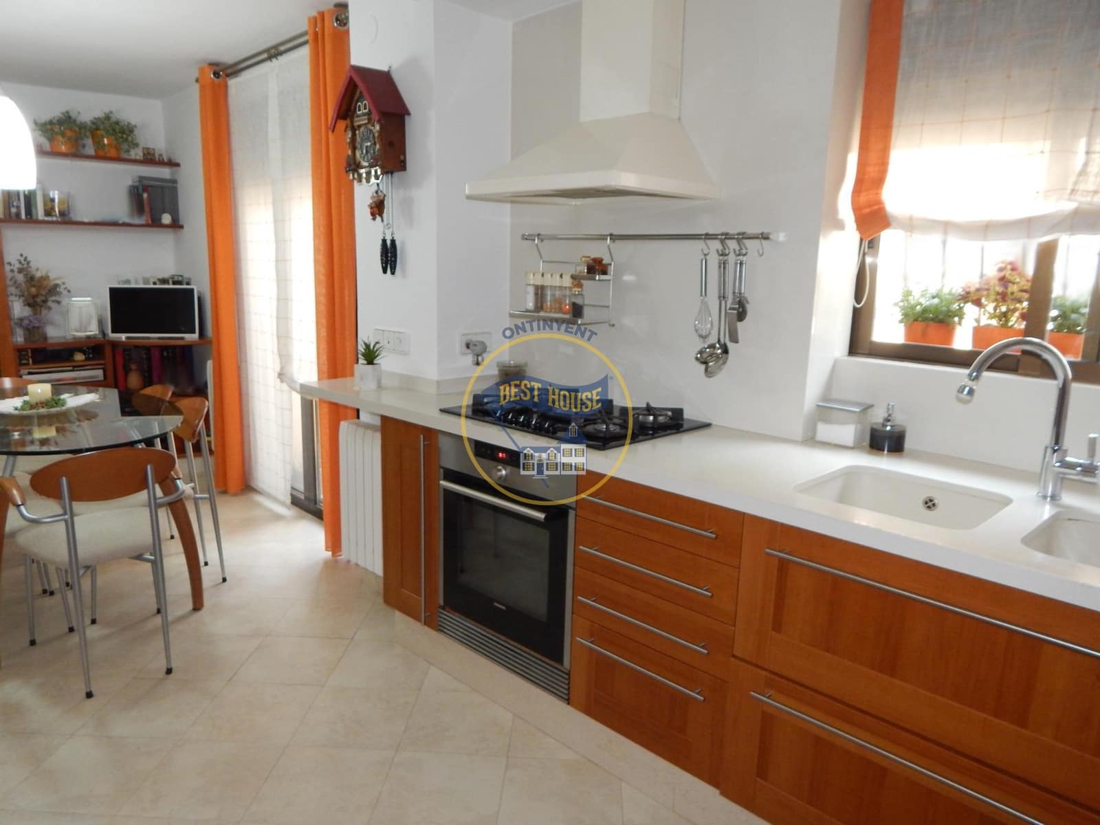 Chalet de 5 habitaciones en Cocentaina en venta con piscina garaje - 548.000 € (Ref: 8461893)