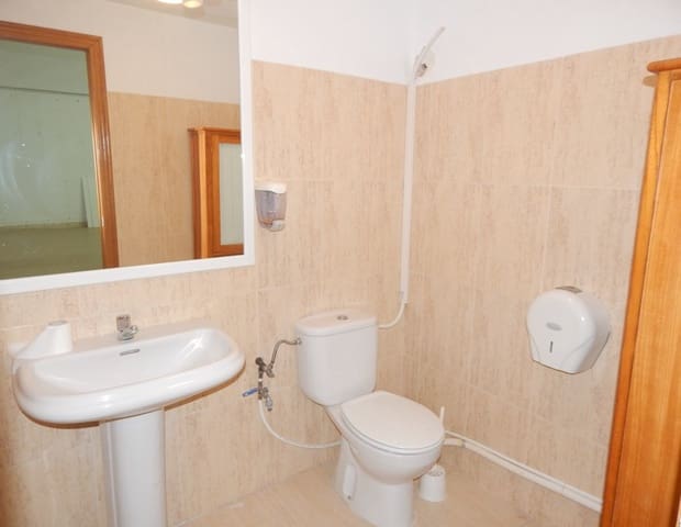 Commercial for rent in Ontinyent - € 400 (Ref: 8570521)