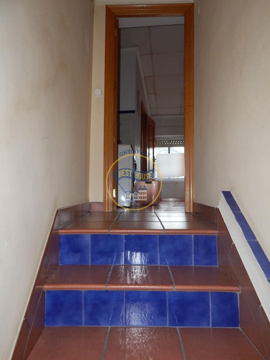 4 soveværelse Byhus til salg i Cocentaina med garage - € 100.000 (Ref: 8615185)