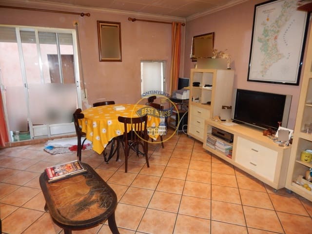 4 bedroom Townhouse for sale in Cocentaina with garage - € 100,000 (Ref: 8615185)