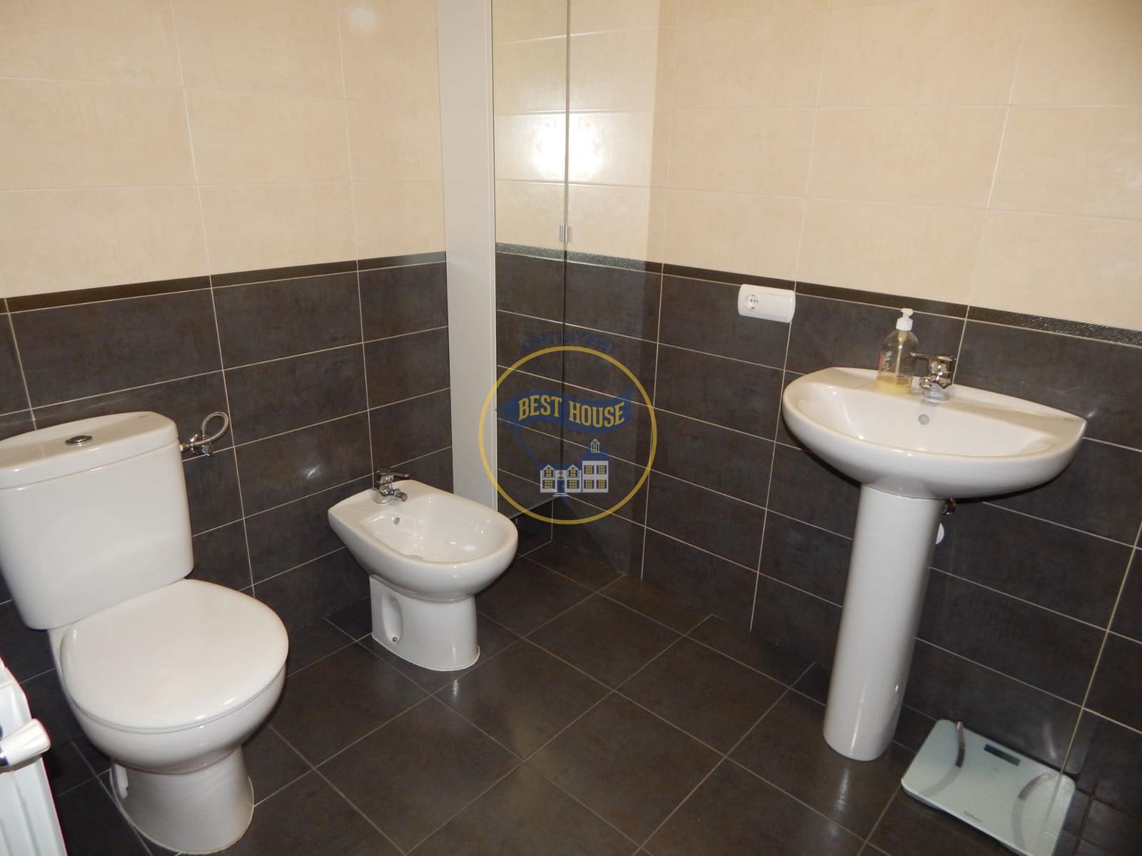 4 soveværelse Lejlighed til salg i Bocairent med garage - € 160.000 (Ref: 8663130)