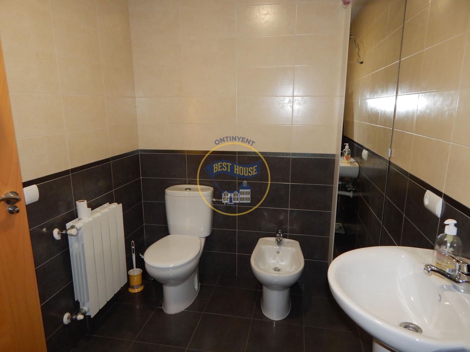 4 soveværelse Lejlighed til salg i Bocairent med garage - € 160.000 (Ref: 8663130)