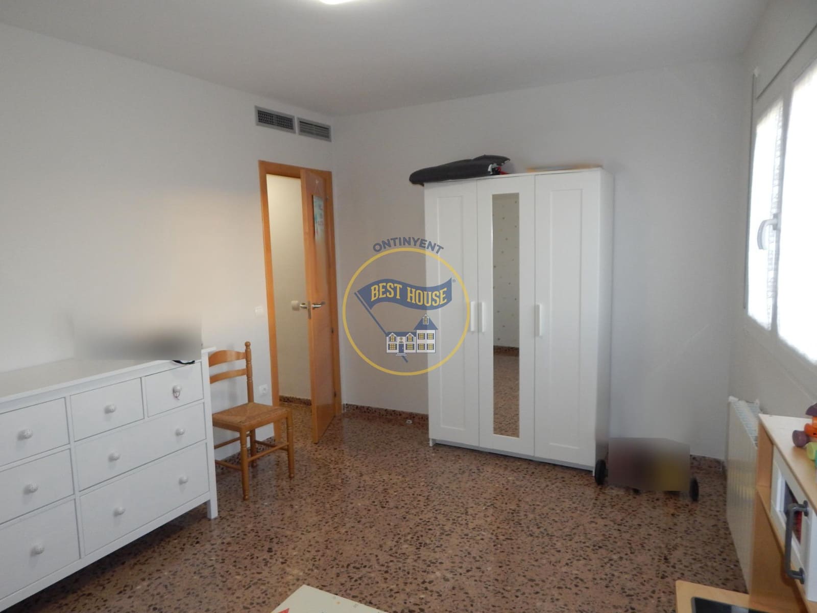 4 soveværelse Lejlighed til salg i Bocairent med garage - € 160.000 (Ref: 8663130)