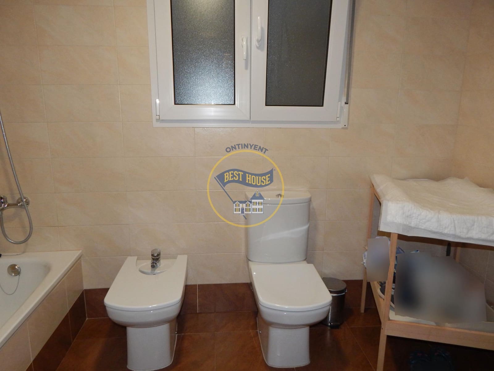 4 soveværelse Lejlighed til salg i Bocairent med garage - € 160.000 (Ref: 8663130)