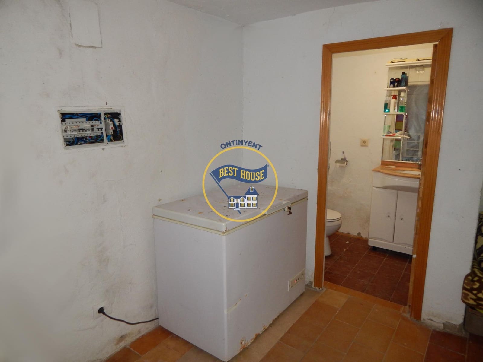 3 bedroom Villa for sale in Ontinyent - € 145,000 (Ref: 8698196)