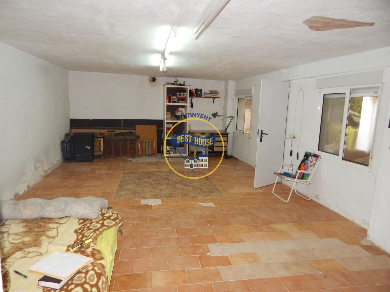 3 bedroom Villa for sale in Ontinyent - € 145,000 (Ref: 8698196)