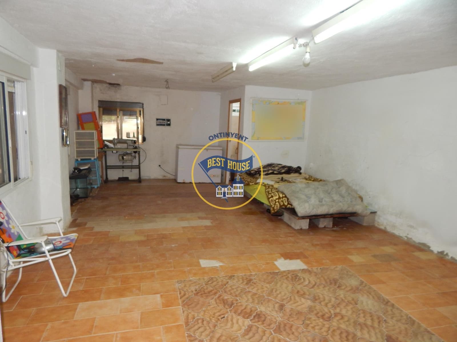 3 bedroom Villa for sale in Ontinyent - € 145,000 (Ref: 8698196)