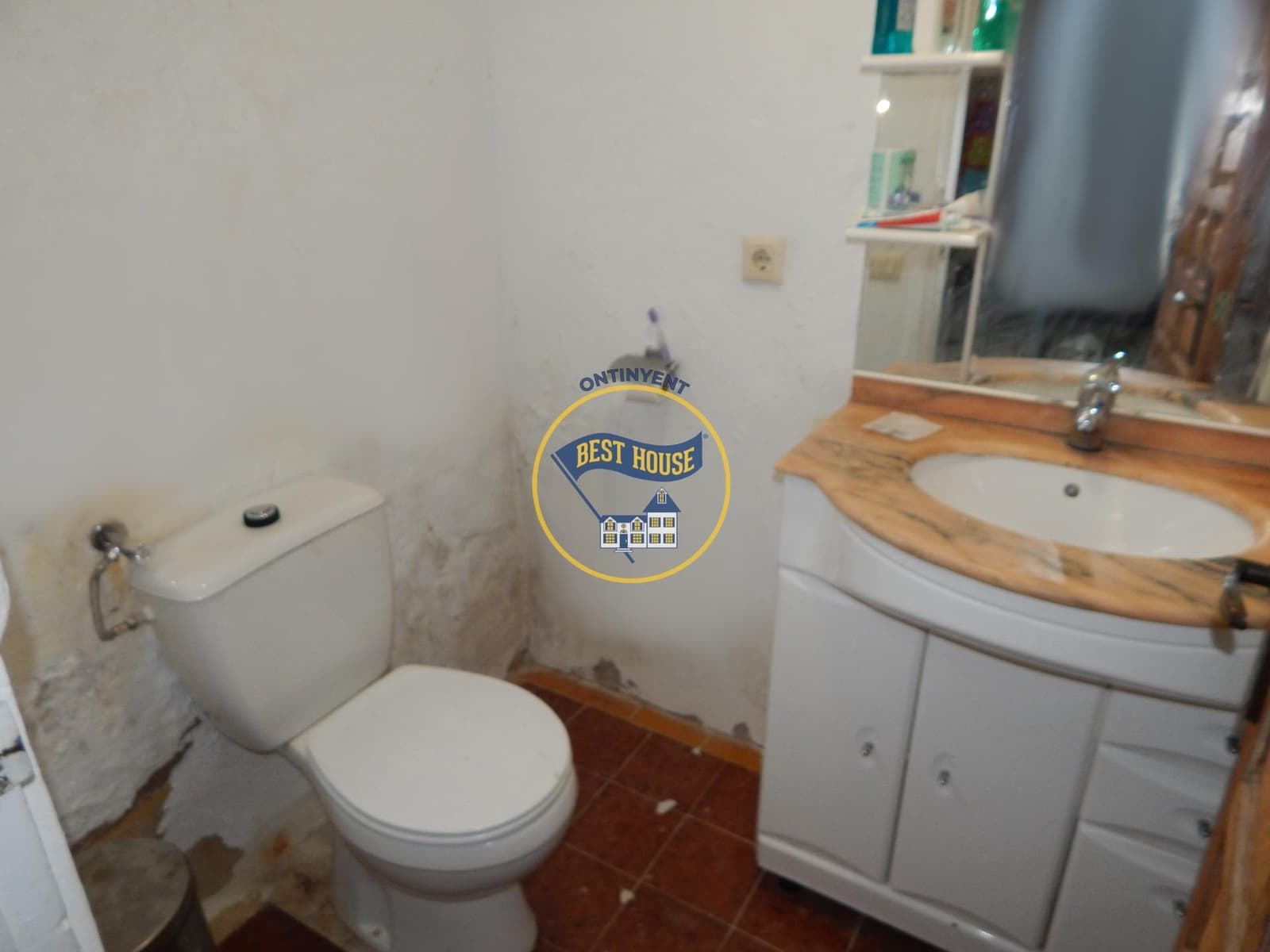 3 bedroom Villa for sale in Ontinyent - € 145,000 (Ref: 8698196)