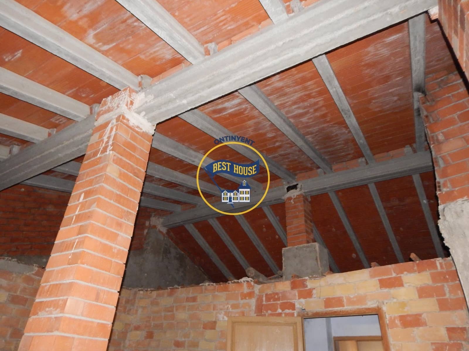 3 bedroom Townhouse for sale in Montaverner - € 38,000 (Ref: 8703947)