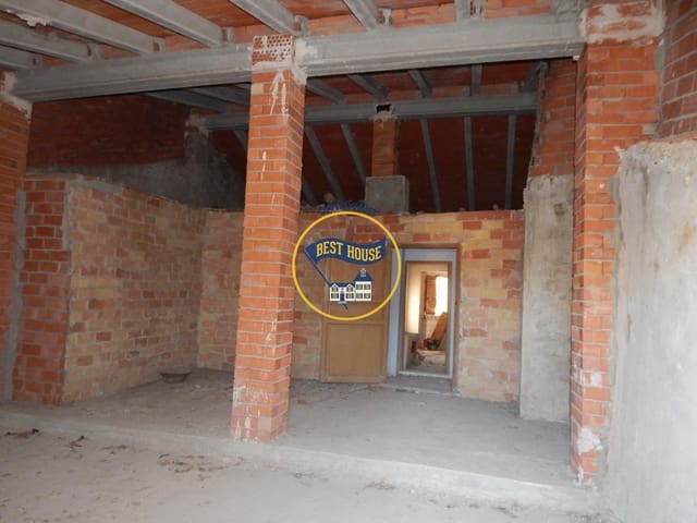 3 Zimmer Haus zu verkaufen in Montaverner - 40.000 € (Ref: 8703947)