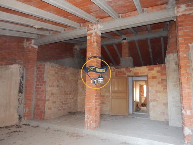 3 Zimmer Haus zu verkaufen in Montaverner - 40.000 € (Ref: 8703947)