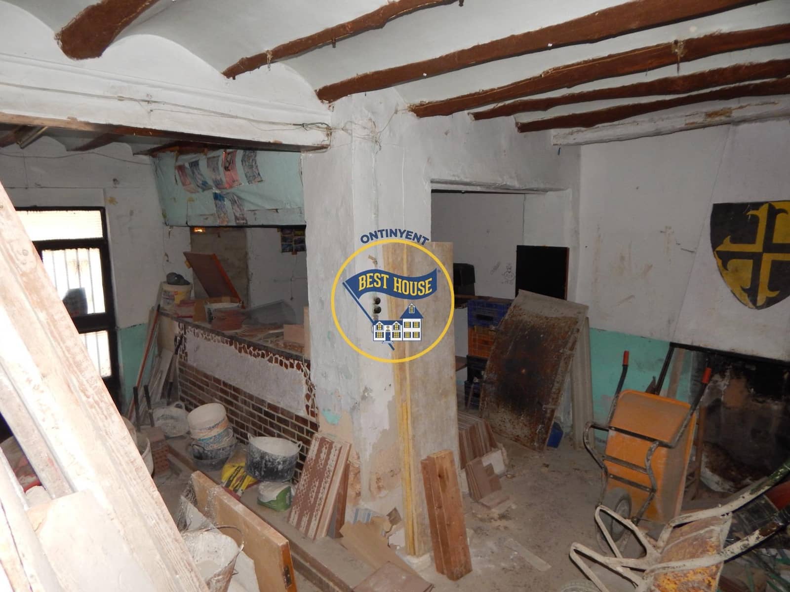 3 sovrum Hus till salu i Montaverner - 40 000 € (Ref: 8703947)