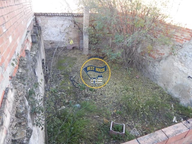 3 Zimmer Haus zu verkaufen in Montaverner - 40.000 € (Ref: 8703947)