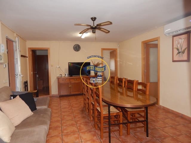 3 sypialnia Willa na sprzedaż w Ontinyent z basenem - 160 000 € (Ref: 8709318)